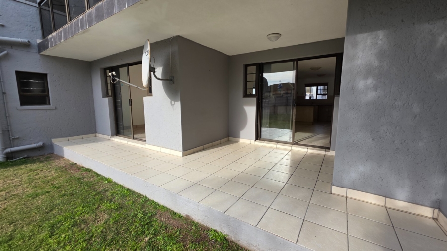 2 Bedroom Property for Sale in Hartenbos Central Western Cape